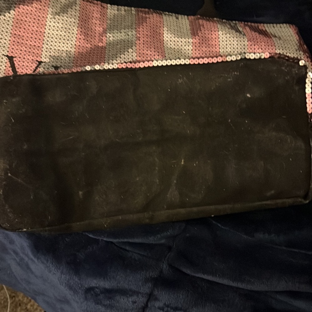 Excellent Condition Vs Sequence Tote - image 4